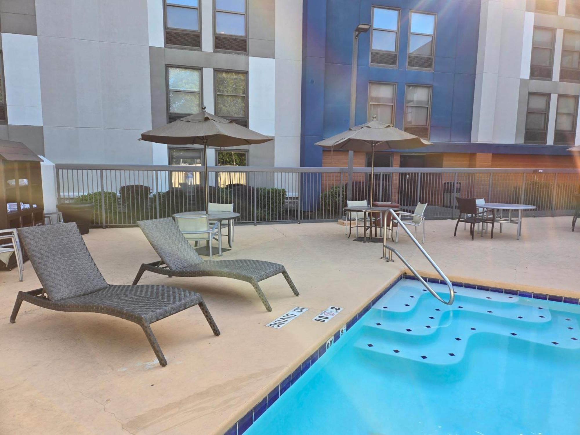 Hampton Inn Seattle/Southcenter Tukwila Exterior photo